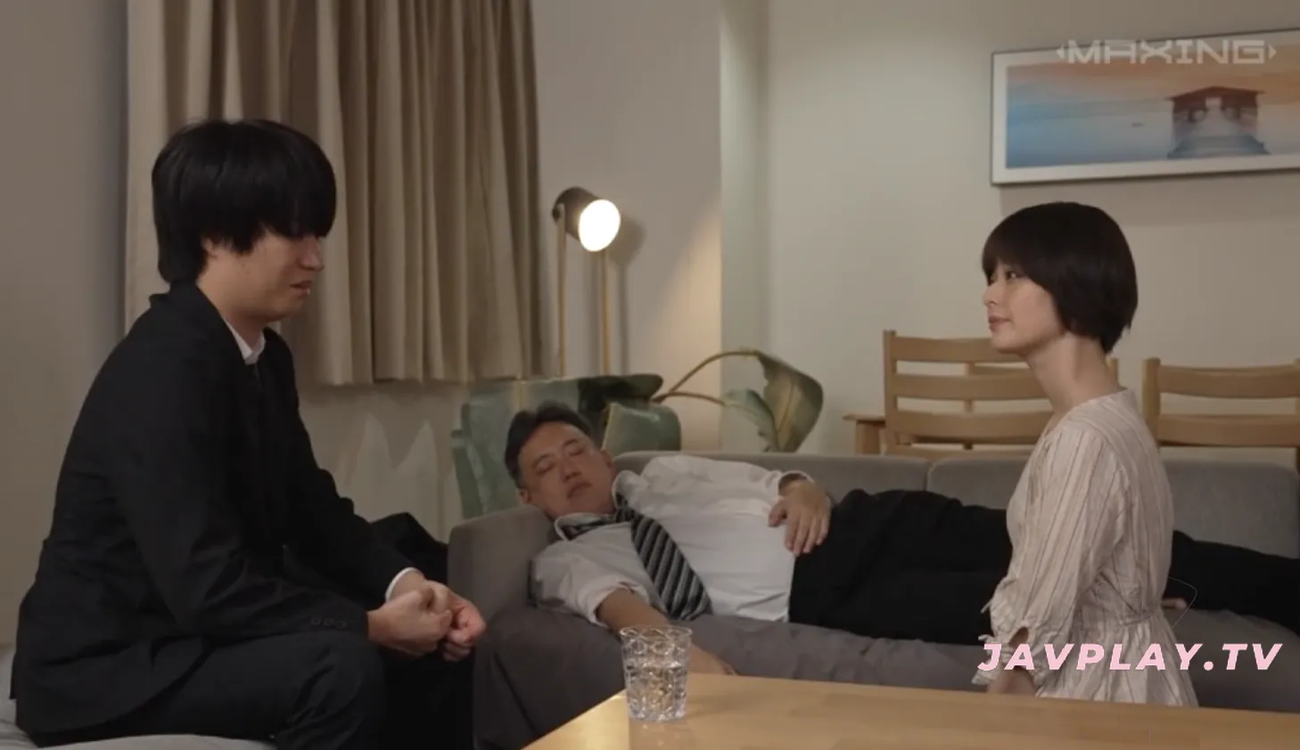 Luna Tsukino's Tempting Tale of NTR: A Riveting Journey of Desire and Betrayal in MXGS-1377