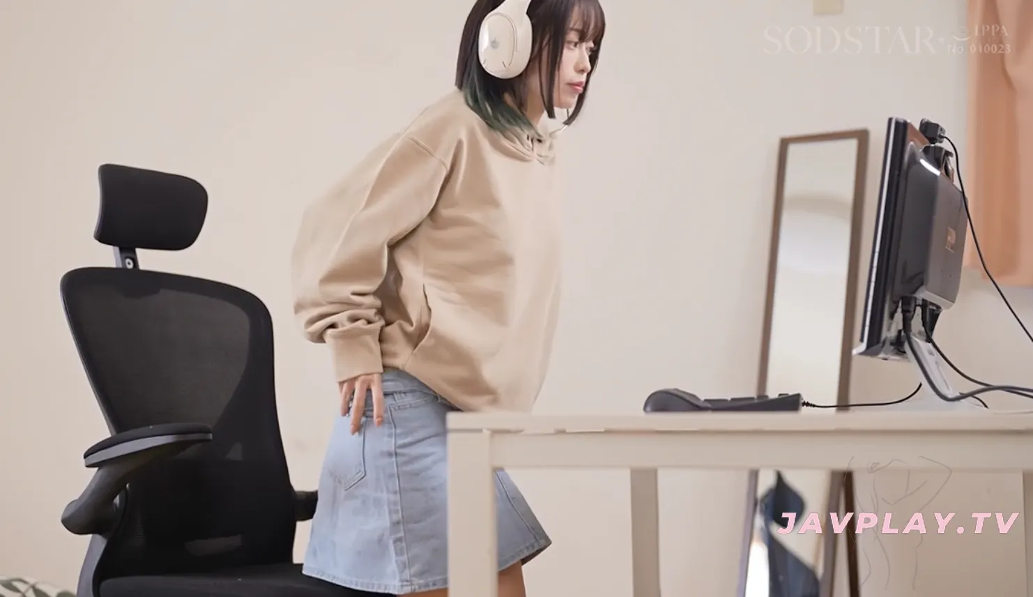 A Story About Meeting a Busty Girlfriend - START-383: An Exquisite Exploration with Minamo